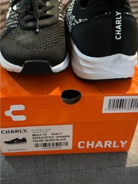 Charly Women's Black Athletic Sneakers - Lightweight Comfort